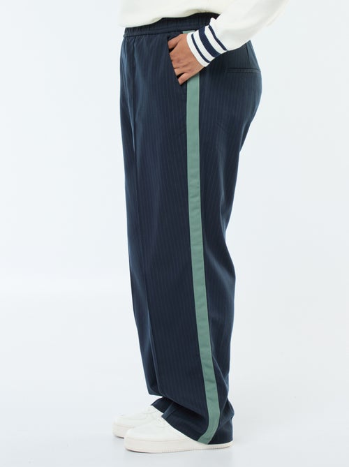 Pantalon droit à carreaux avec bande sur les côtés - Kiabi