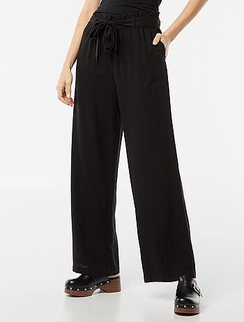Pantalon droit avec ceinture à nouer à la taille
