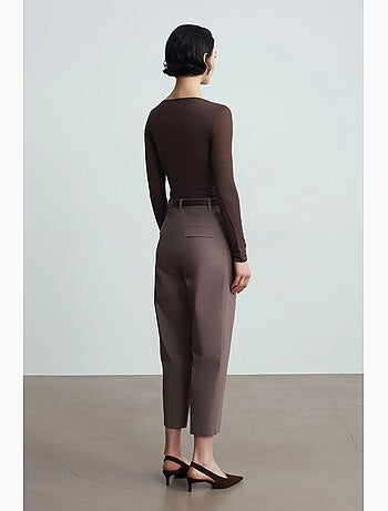Pantalon droit avec ceinture dilvin