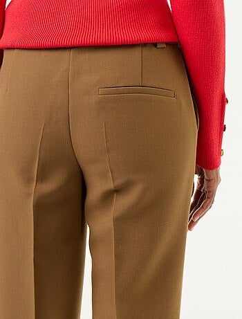Pantalon droit avec taille ceinturée