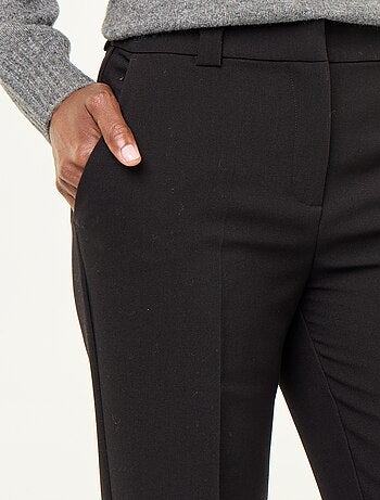 Pantalon droit avec taille ceinturée