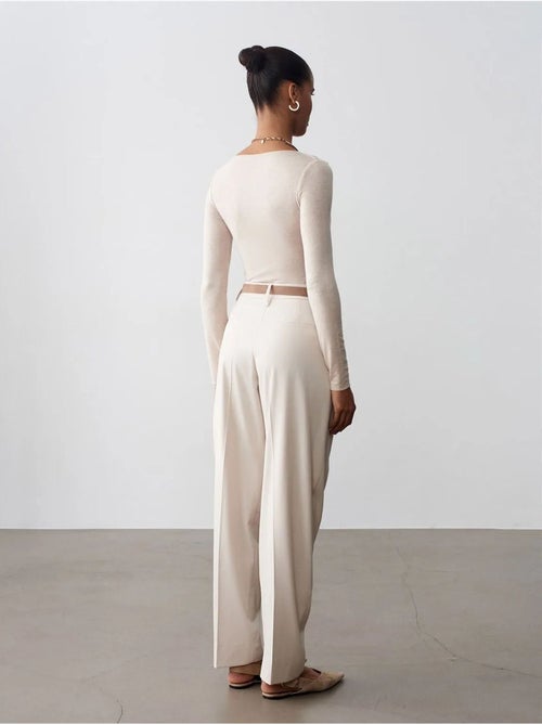 Pantalon droit en crêpe avec ceinture dilvin - Kiabi Pantalon droit en crêpe avec ceinture dilvin - Kiabi