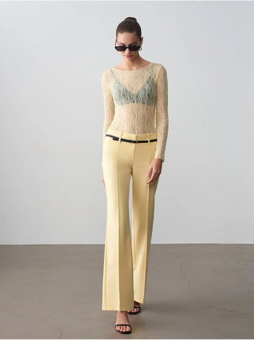 Pantalon droit en crêpe avec ceinture dilvin - Kiabi Pantalon droit en crêpe avec ceinture dilvin - Kiabi