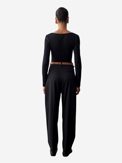 Pantalon droit en crêpe avec ceinture dilvin - Kiabi Pantalon droit en crêpe avec ceinture dilvin - Kiabi