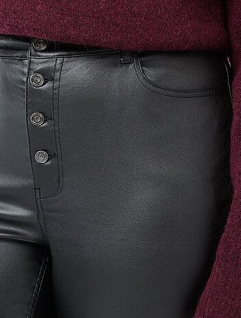 Pantalon droit en matière satinée