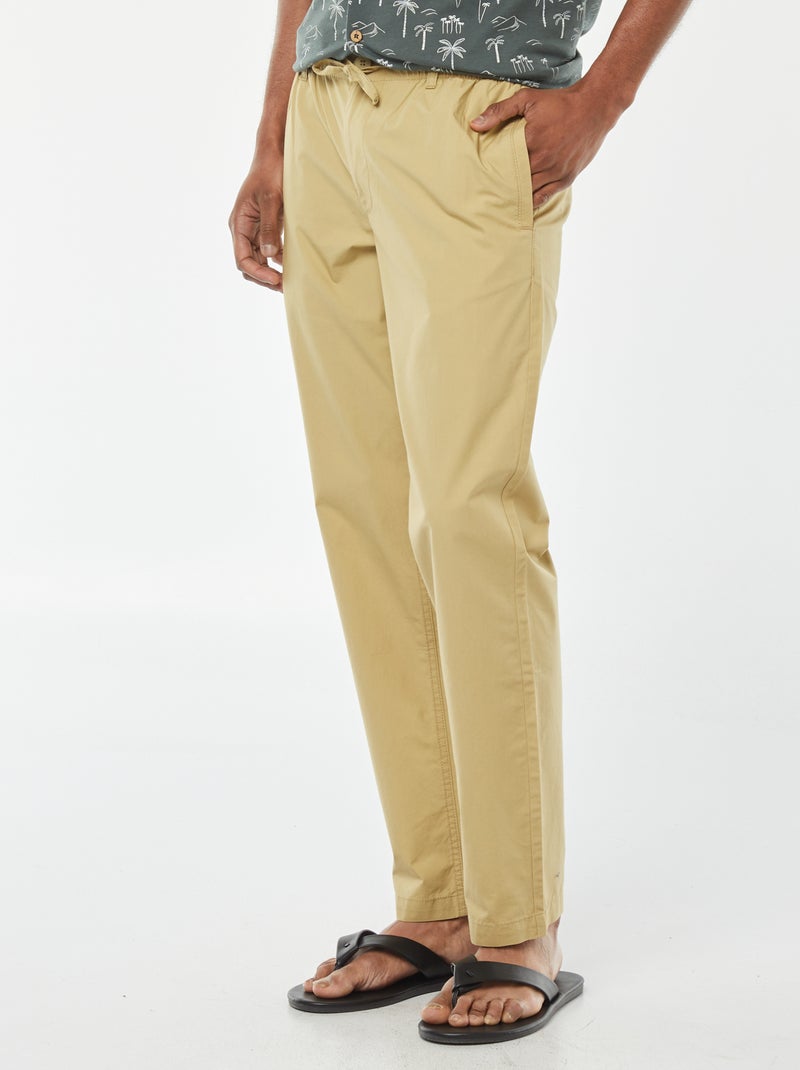 Pantalon droit en popeline craquante Kaki - Kiabi