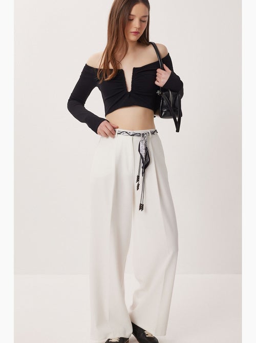Pantalon droit pour femme istanbul - Kiabi Pantalon droit pour femme istanbul - Kiabi