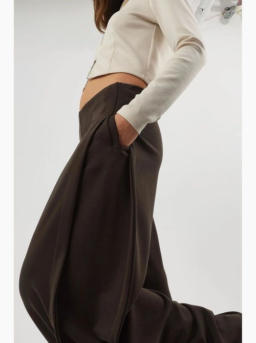 Pantalon droit taille haute busem - Kiabi Pantalon droit taille haute busem - Kiabi