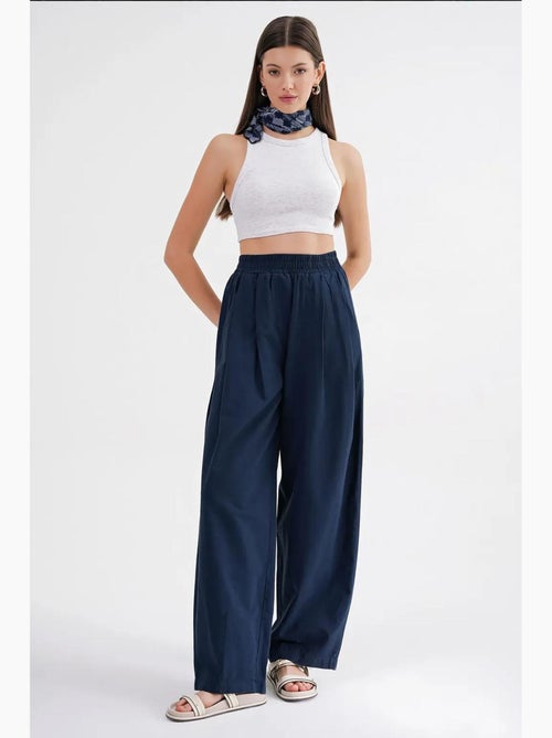 Pantalon droit taille haute en lin mélangé côtelé mixray - Kiabi Pantalon droit taille haute en lin mélangé côtelé mixray - Kiabi