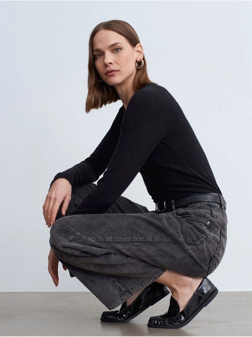 Pantalon en coton à taille haute et jambe large dilvin - Kiabi Pantalon en coton à taille haute et jambe large dilvin - Kiabi