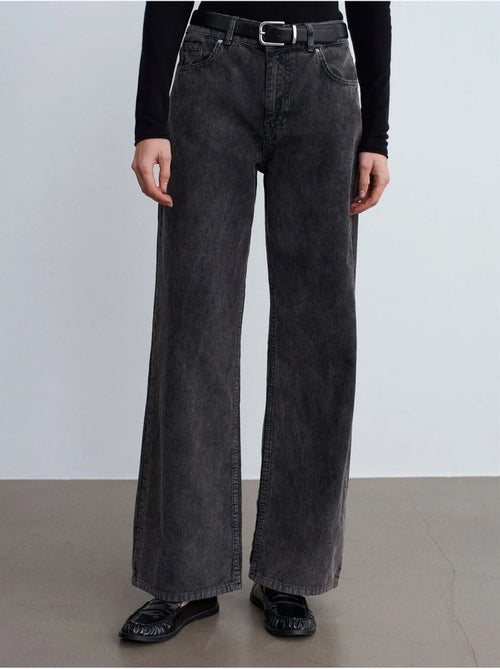 Pantalon en coton à taille haute et jambe large dilvin - Kiabi Pantalon en coton à taille haute et jambe large dilvin - Kiabi