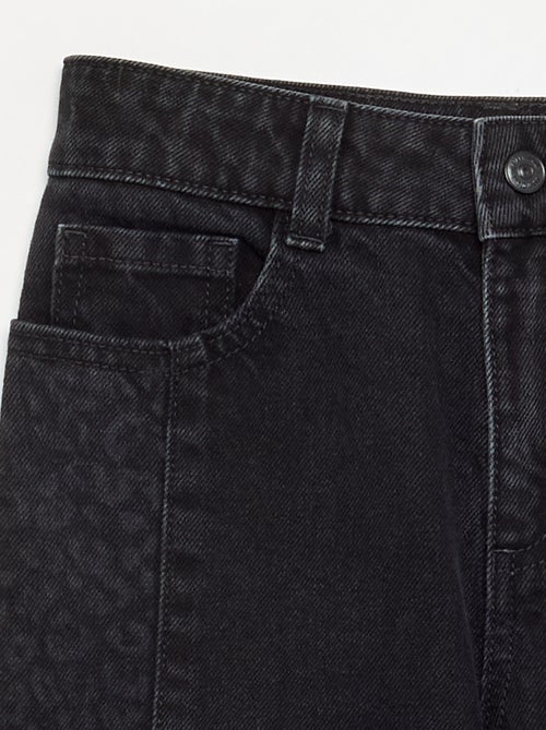 Pantalon en denim avec empiècements imprimés - Kiabi