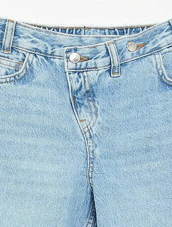 Pantalon en denim avec patte de boutonnage décalée