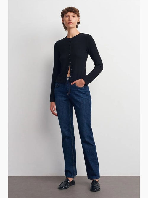 Pantalon en denim droit à taille haute dilvin - Kiabi Pantalon en denim droit à taille haute dilvin - Kiabi