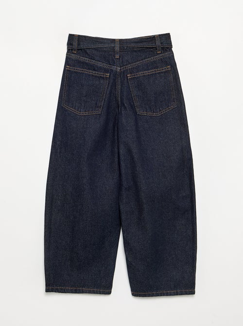 Pantalon en denim fit barrel avec ceinture - Kiabi Pantalon en denim fit barrel avec ceinture - Kiabi
