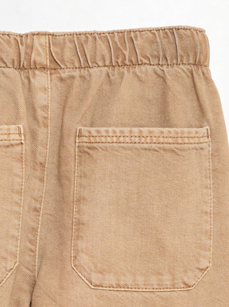 Pantalon en denim plis d'aisance genoux beige - Kiabi