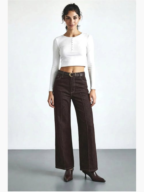 Pantalon en denim taille haute à jambes larges avec ceinture lucci - Kiabi Pantalon en denim taille haute à jambes larges avec ceinture lucci - Kiabi