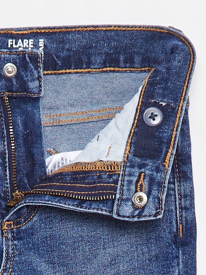 Pantalon en jean coupe flare - Coupe + ajustée Bleu - Kiabi