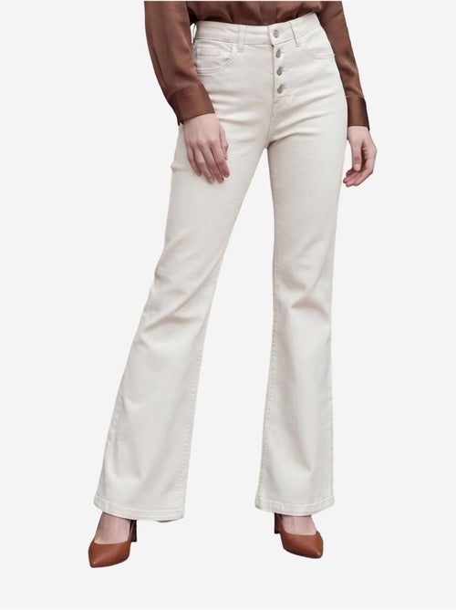 Pantalon en jean taille haute à jambes évasées avec poches my fashion - Kiabi Pantalon en jean taille haute à jambes évasées avec poches my fashion - Kiabi