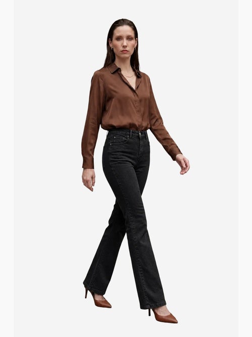 Pantalon en jean taille haute à jambes évasées avec poches my fashion - Kiabi Pantalon en jean taille haute à jambes évasées avec poches my fashion - Kiabi