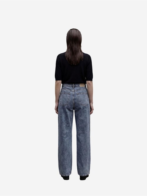 Pantalon en jean taille haute à jambes larges avec poches my fashion - Kiabi Pantalon en jean taille haute à jambes larges avec poches my fashion - Kiabi