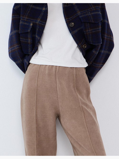 Pantalon en maille à jambes larges et enlacées, mo fashion - Kiabi Pantalon en maille à jambes larges et enlacées, mo fashion - Kiabi