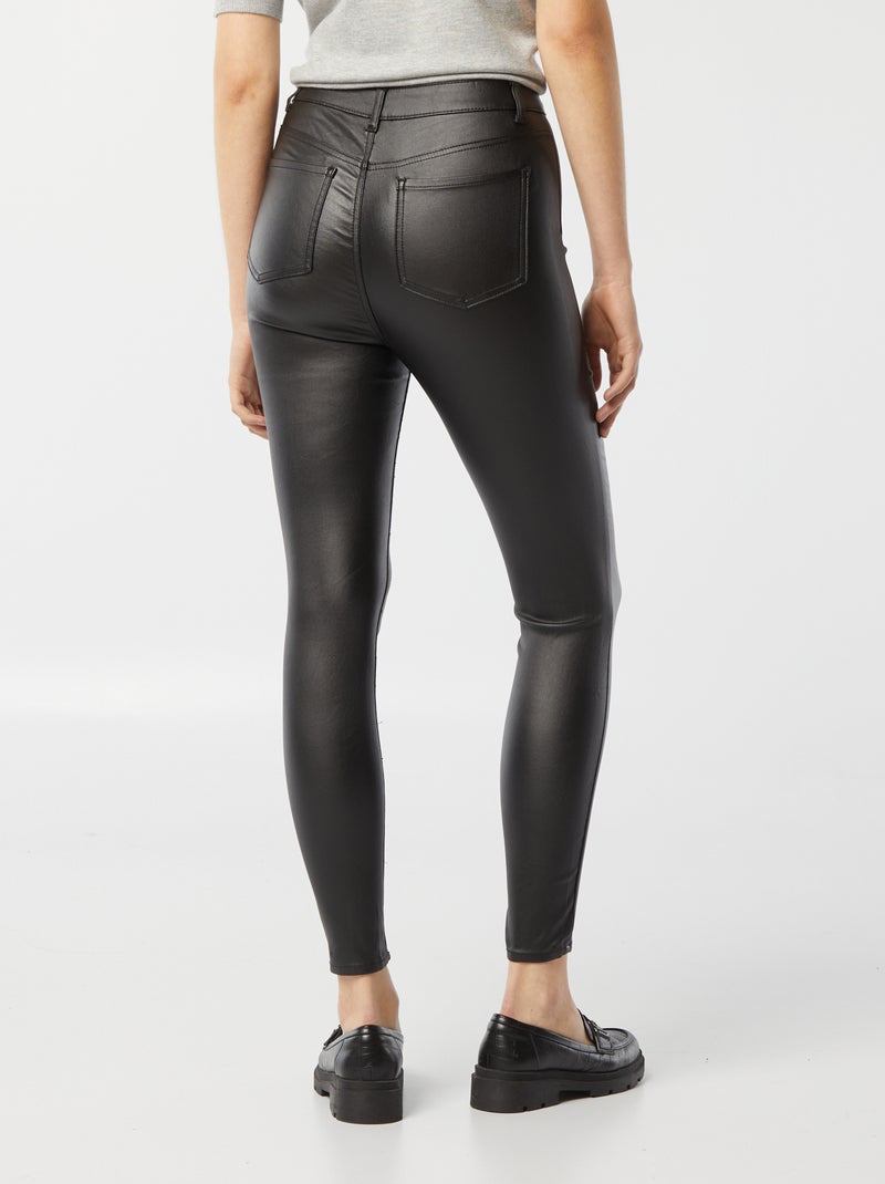Pantalon en simili noir - Kiabi