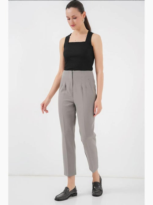 Pantalon en tissu taille haute bdart - Kiabi Pantalon en tissu taille haute bdart - Kiabi
