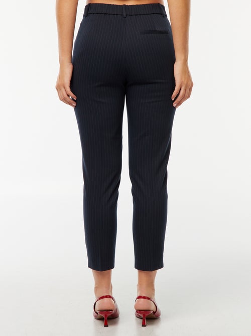 Pantalon en toile lourde à coupe cigarette pour femme - Kiabi Pantalon en toile lourde à coupe cigarette pour femme - Kiabi