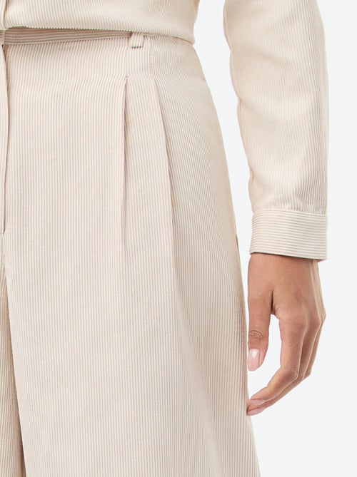 Pantalon en toile lourde à coupe large pour femme - Kiabi