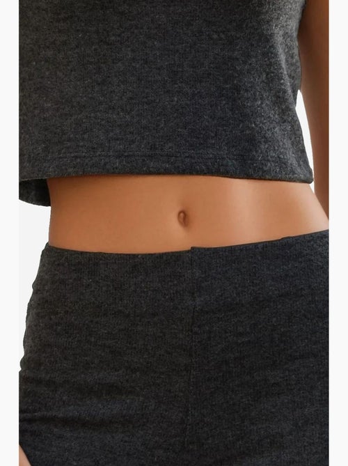 Pantalon en tricot doux et texturé à taille élastique hiccup - Kiabi Pantalon en tricot doux et texturé à taille élastique hiccup - Kiabi