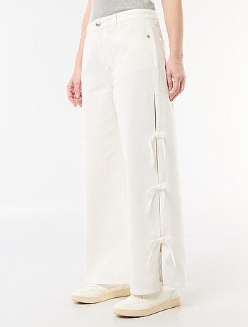 Pantalon en twill avec noeuds sur côtés