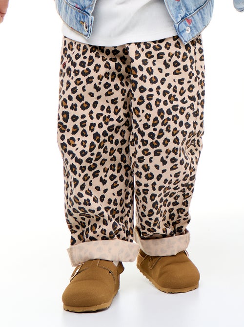 Pantalon en twill motif léopard - Kiabi Pantalon en twill motif léopard - Kiabi