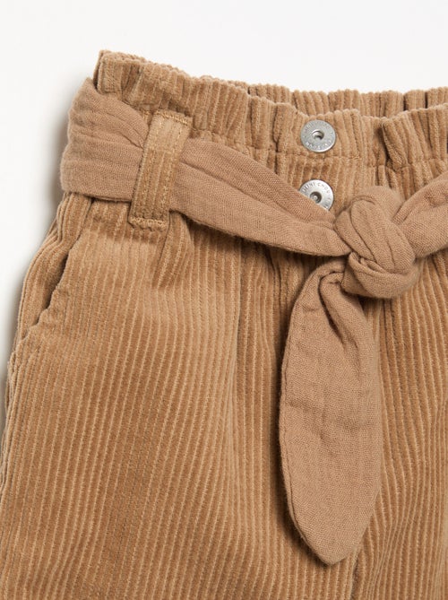 Pantalon en velours côtelé avec ceinture incluse - Kiabi