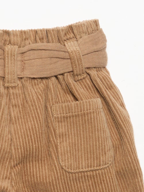 Pantalon en velours côtelé avec ceinture incluse - Kiabi