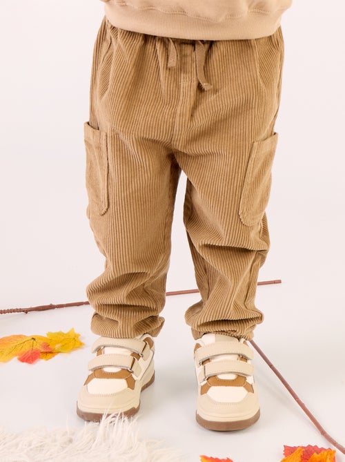 Pantalon en velours côtelé - Kiabi