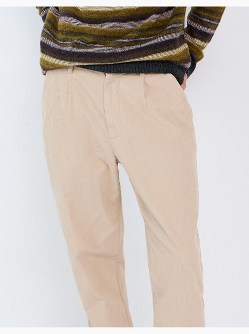 Pantalon en velours côtelé, mo fashion - Kiabi Pantalon en velours côtelé, mo fashion - Kiabi