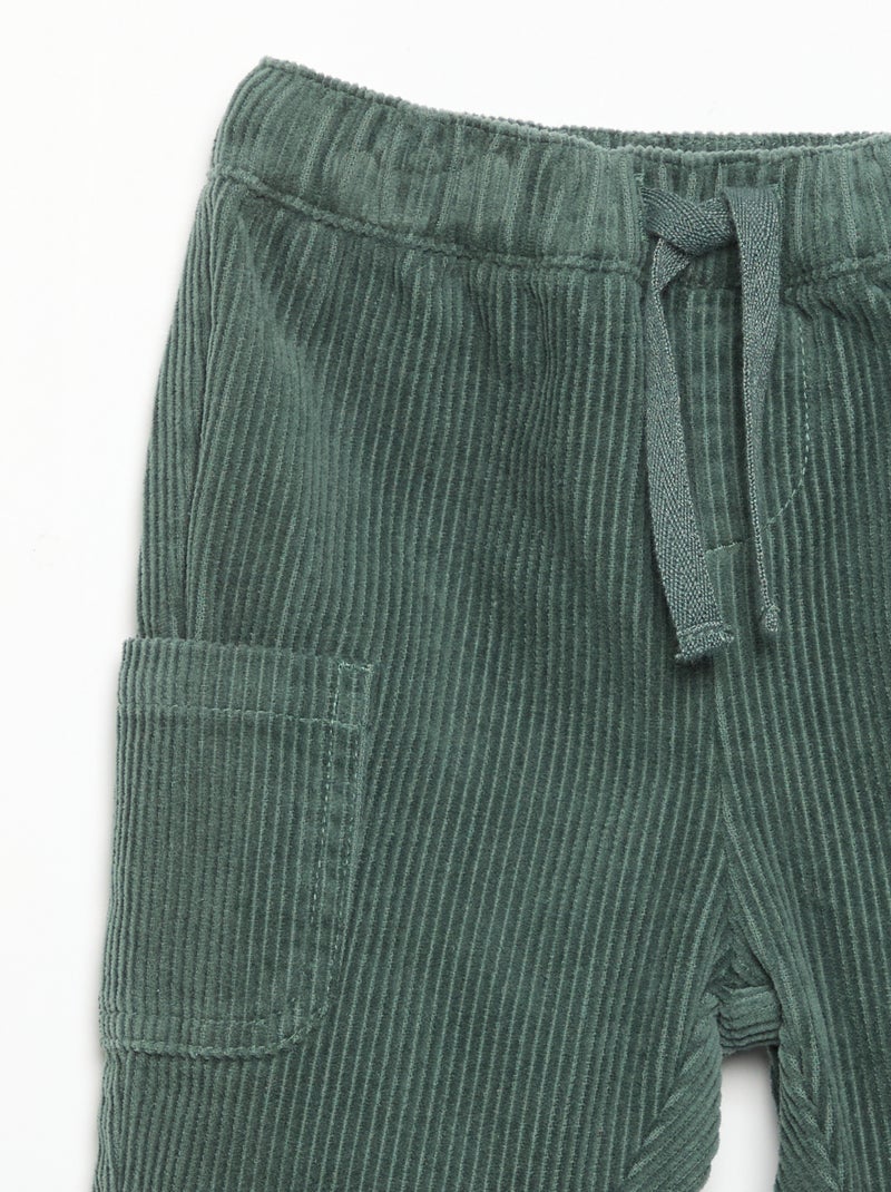 Pantalon en velours côtelé Vert - Kiabi