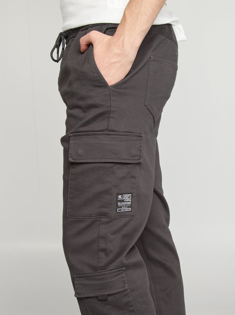 Pantalon esprit 'jogger' multipoches Noir - Kiabi