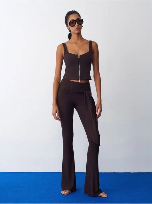 Pantalon évasé en jersey à taille haute et lien dilvin - Kiabi Pantalon évasé en jersey à taille haute et lien dilvin - Kiabi
