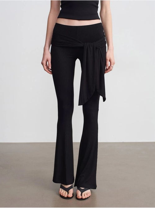 Pantalon évasé en jersey à taille haute et lien dilvin - Kiabi Pantalon évasé en jersey à taille haute et lien dilvin - Kiabi