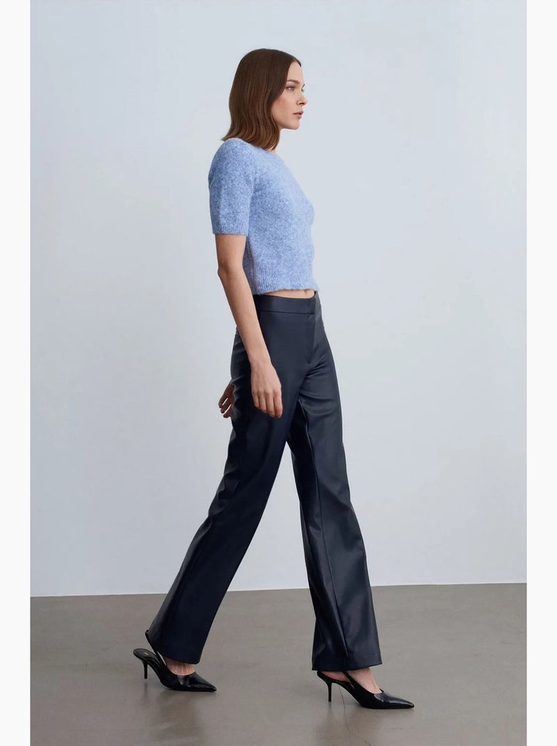 Pantalon évasé femme en simili cuir dilvin Bleu marine - Kiabi