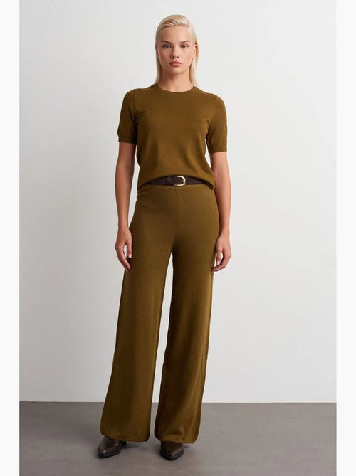 Pantalon femme en maille lurex à jambe large dilvin - Kiabi Pantalon femme en maille lurex à jambe large dilvin - Kiabi