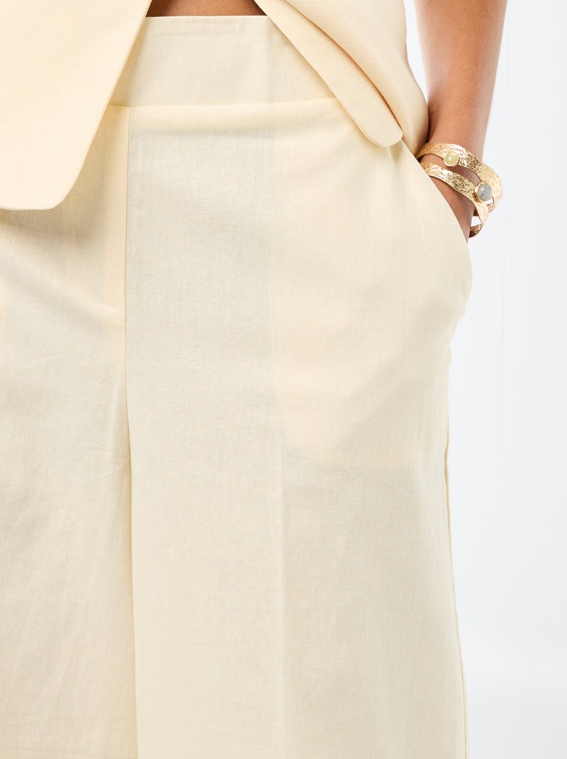 Pantalon femme en tissu léger à coupe large Beige - Kiabi