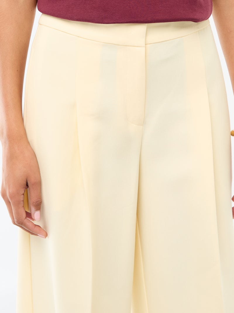 Pantalon femme en toile structurée à coupe slim Beige - Kiabi