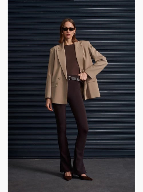 Pantalon flare ajusté avec ceinture dilvin - Kiabi