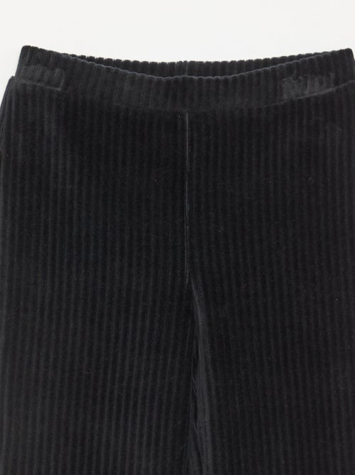 Pantalon flare en velours côtelé - Kiabi