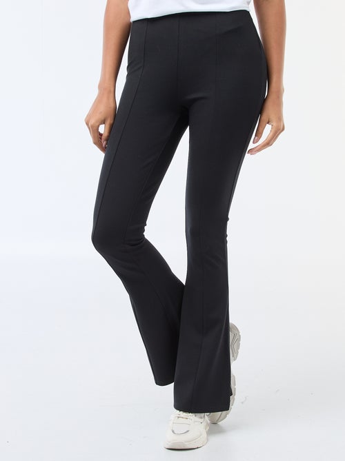 Pantalon flare femme taille élastiquée en maille légère - Kiabi Pantalon flare femme taille élastiquée en maille légère - Kiabi
