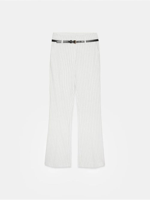 Pantalon flare rayé à taille haute avec ceinture dilvin - Kiabi Pantalon flare rayé à taille haute avec ceinture dilvin - Kiabi