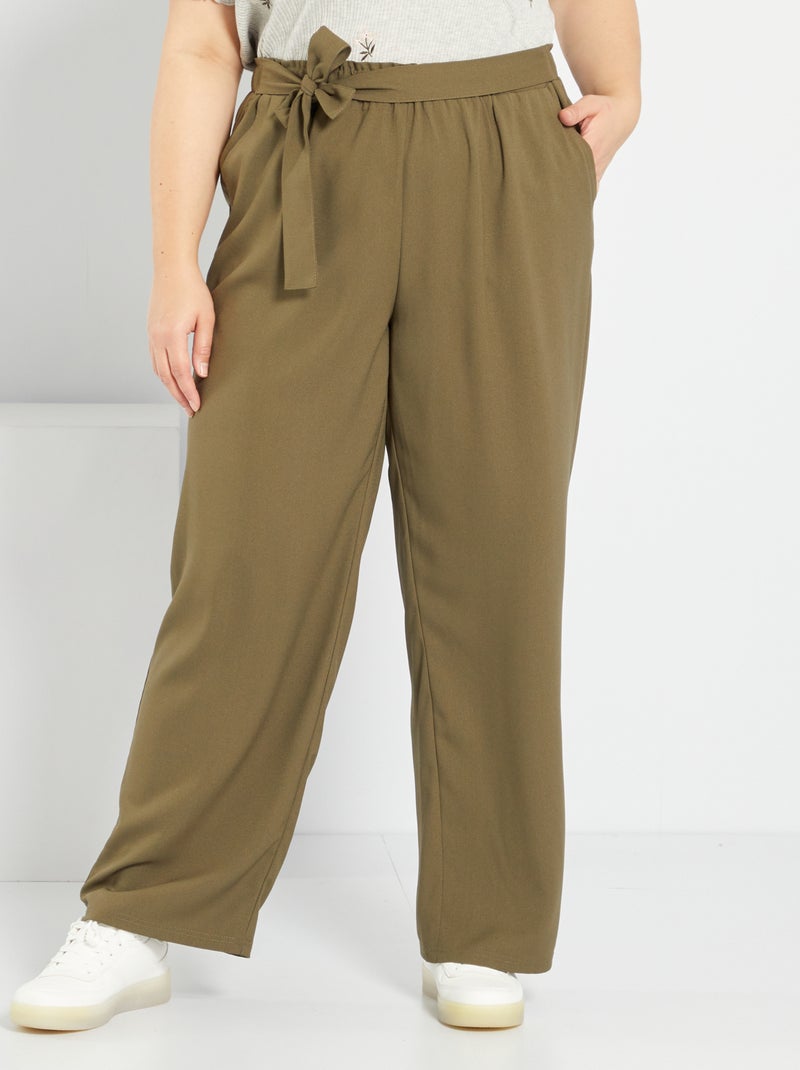 Pantalon fluide ceinturé et imprimé kaki - Kiabi